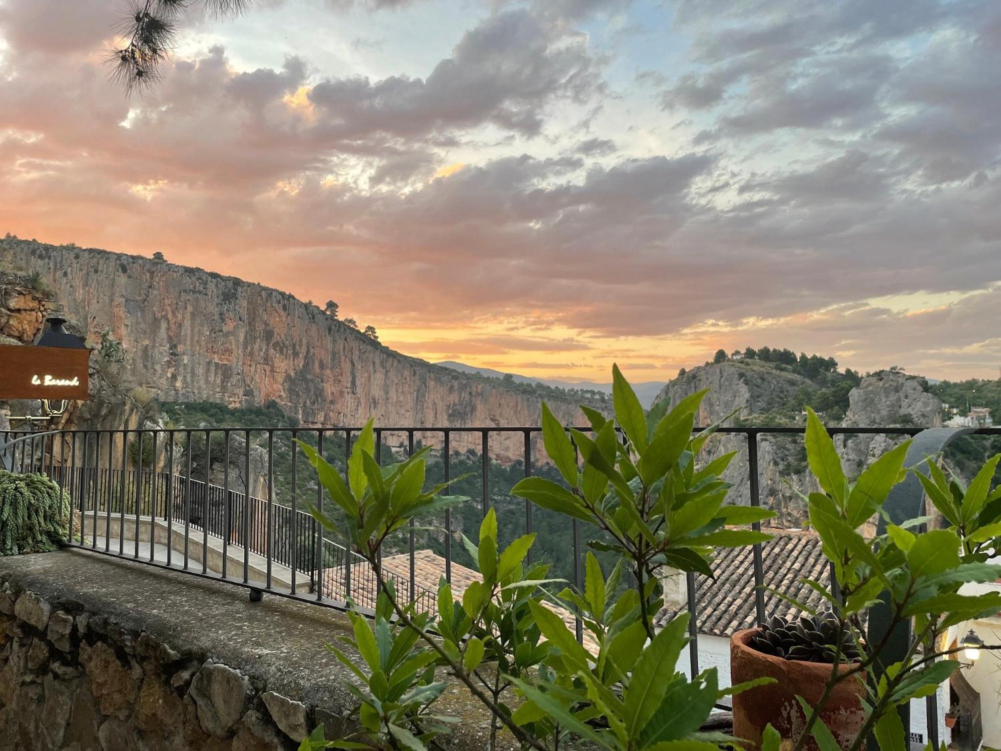 Casa La Baranda Otel Chulilla Dış mekan fotoğraf